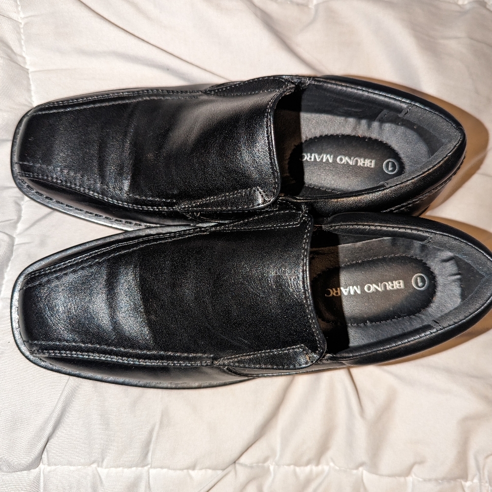 Bruno Marc boy's shoes size 1